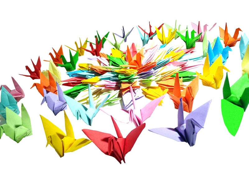 Kingsnow 100 PCS Red Origami Paper Crane Folded Hand-Made DIY Crane for Wedding Party Baby Shower Background Decoration, Symbol of Love, Happiness, Good luck - Image 2